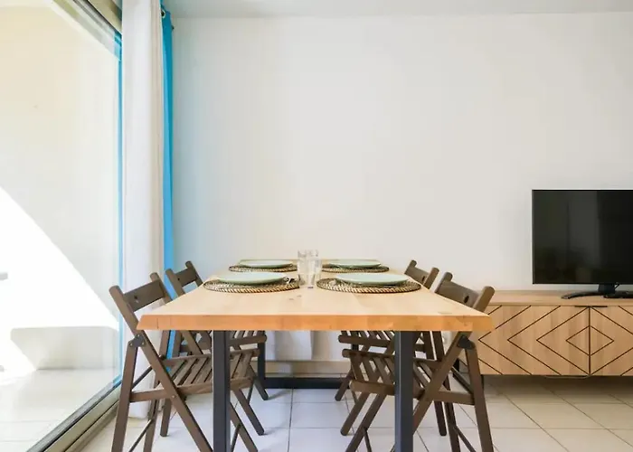 Spacieux 3 Pièces à 200m Des Plages