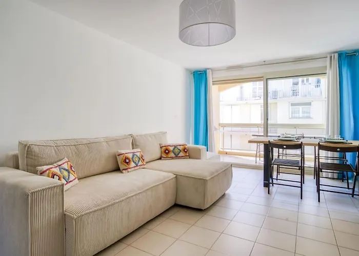 Spacieux 3 Pièces à 200m Des Plages Apartamento Antibes