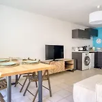 Apartment Spacieux 3 Pieces A 200m Des Plages Antibes