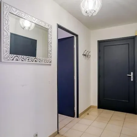 Spacieux 3 Pieces A 200m Des Plages